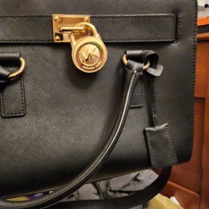 Michael kors purse black